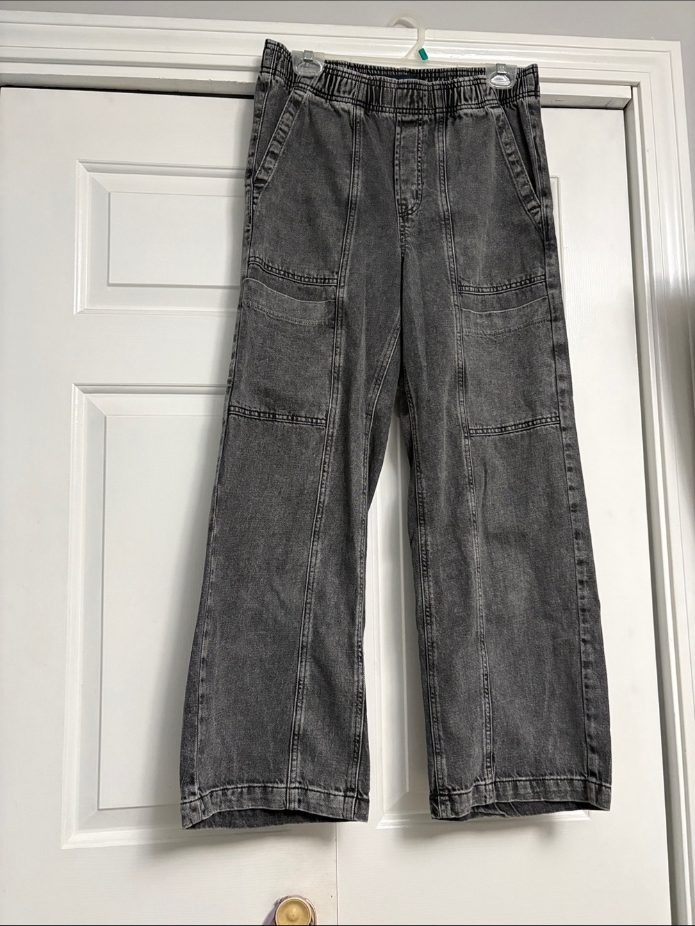 GAP Women's Washed Black wide-Leg Utility Jeans